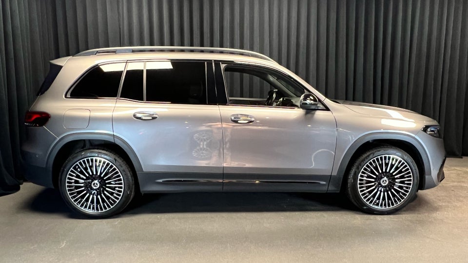 Mercedes EQB250+ AMG Line 5d