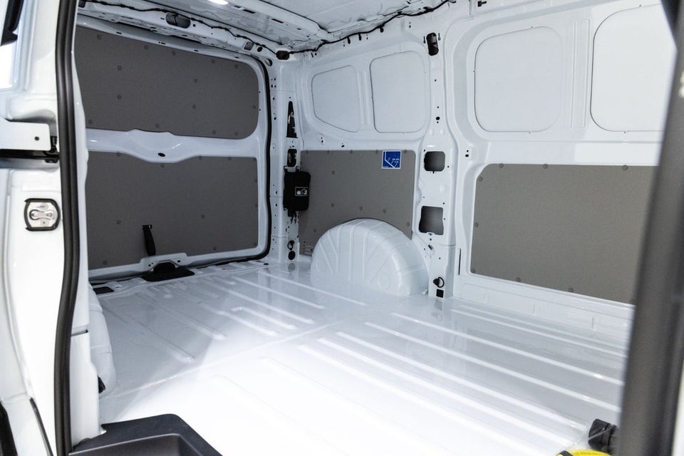 VW e-Transporter 64 Comfort Kassevogn SWB