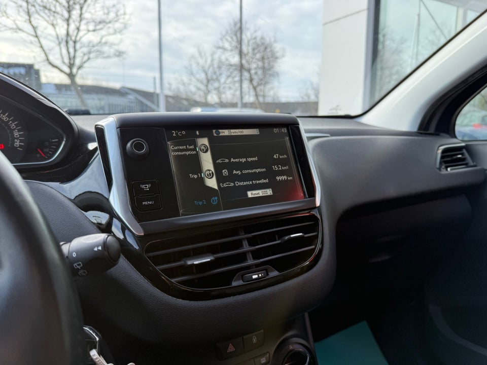 Peugeot 208 1,2 VTi Active 5d