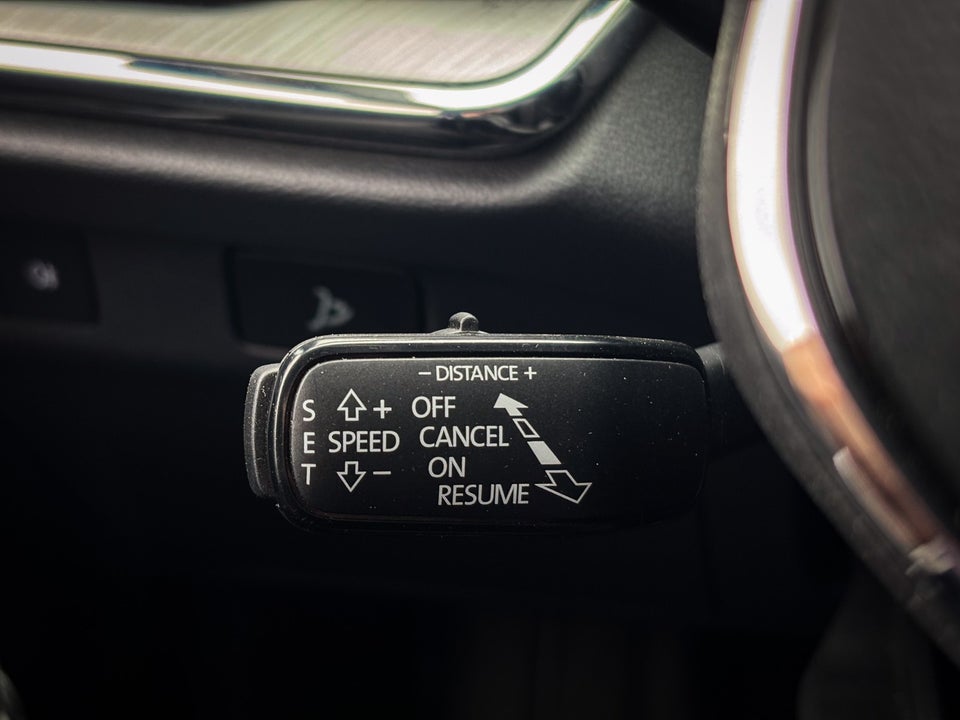 Skoda Enyaq 60 iV Loft 5d