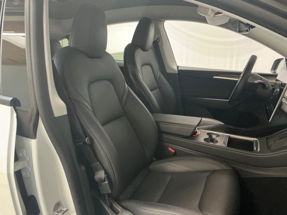 Tesla Model Y Performance AWD 5d