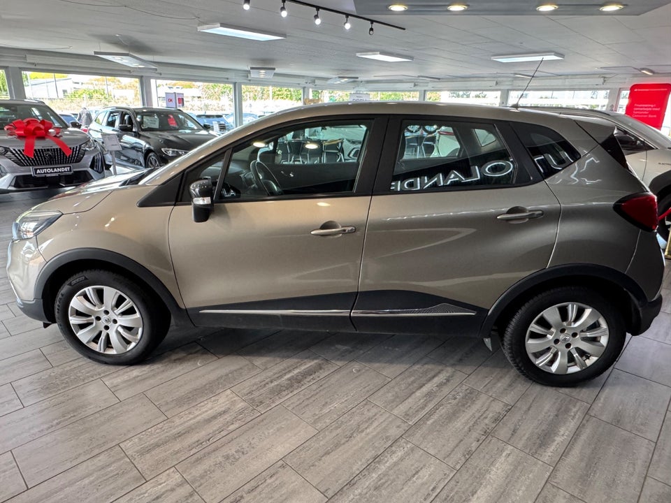 Renault Captur 1,5 dCi 90 Dynamique EDC 5d