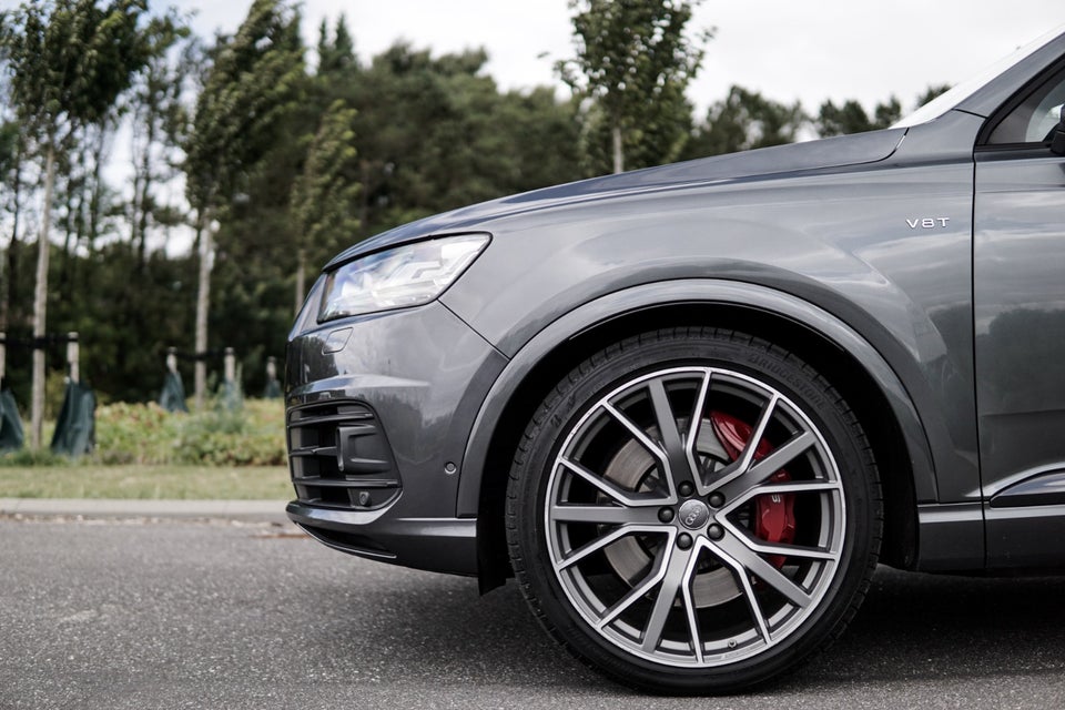 Audi SQ7 4,0 TDi quattro Tiptr. 5d