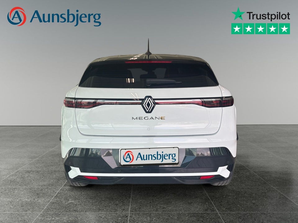 Renault Megane E-Tech 40 Equilibre 5d