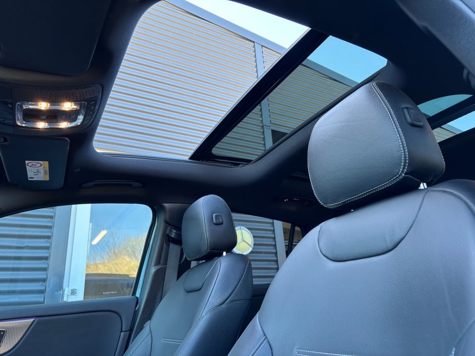 Mercedes EQA350 AMG Line 4Matic 5d