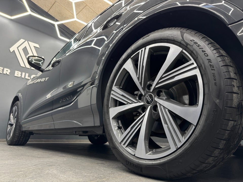 Audi Q6 e-tron Ultra 5d