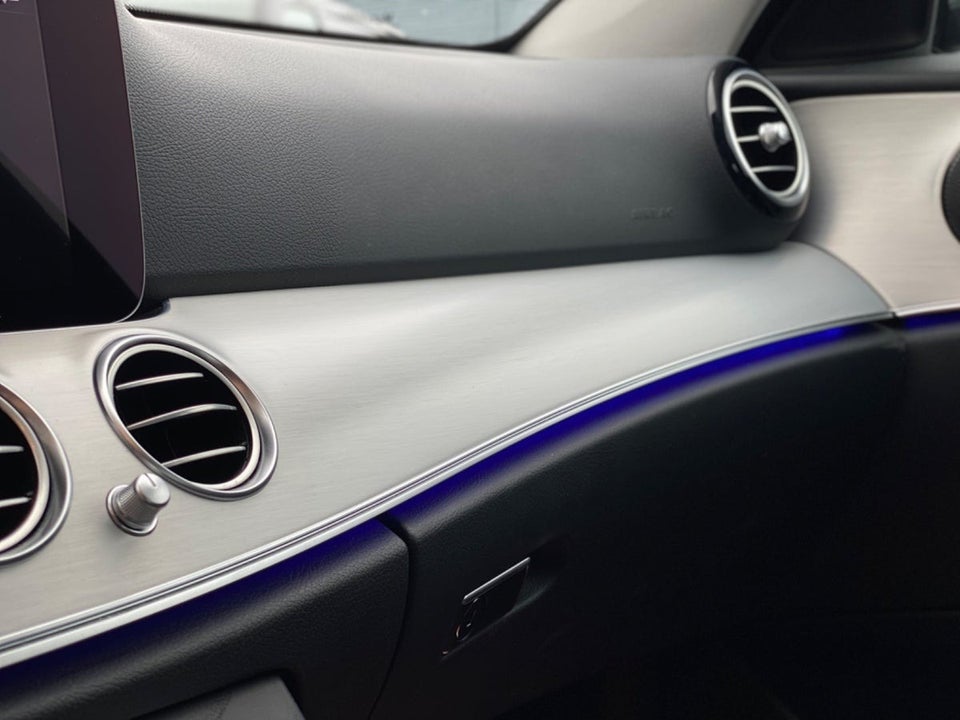 Mercedes E300 e 2,0 Avantgarde aut. 4Matic 4d