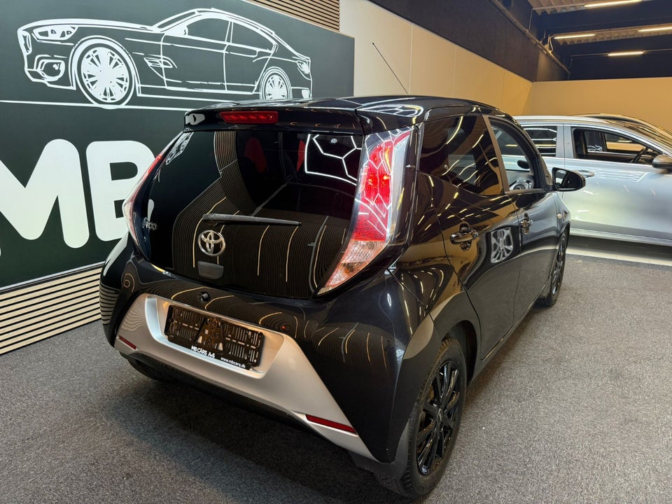 Toyota Aygo 1,0 VVT-i x-cellence 5d
