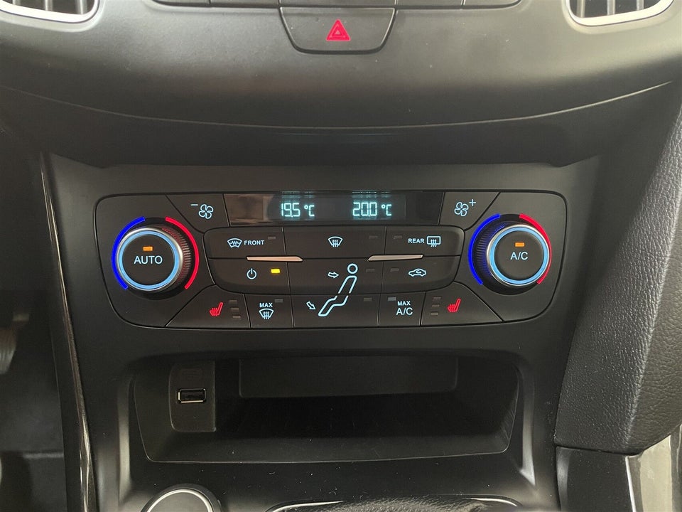 Ford Focus 1,0 SCTi 125 Titanium Fun stc. 5d