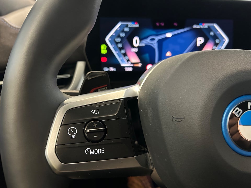 BMW iX2 xDrive30 Fully Charged 5d