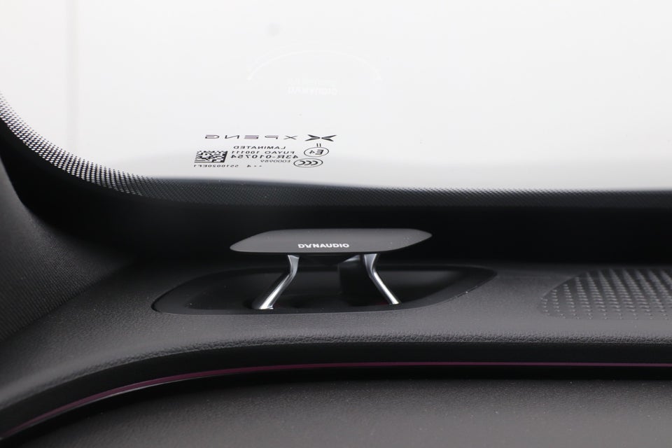 Xpeng P7 Long Range 4d