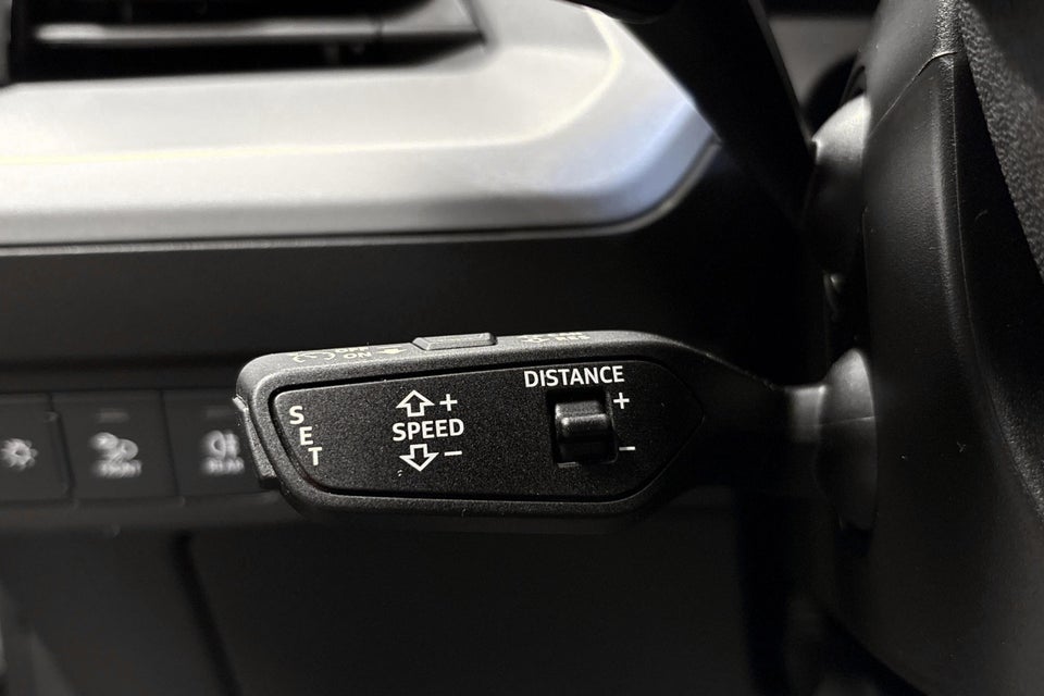 Audi Q4 e-tron 40 Attitude 5d