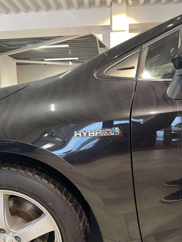 Suzuki Swace 1,8 HEV Active stc. e-CVT 5d