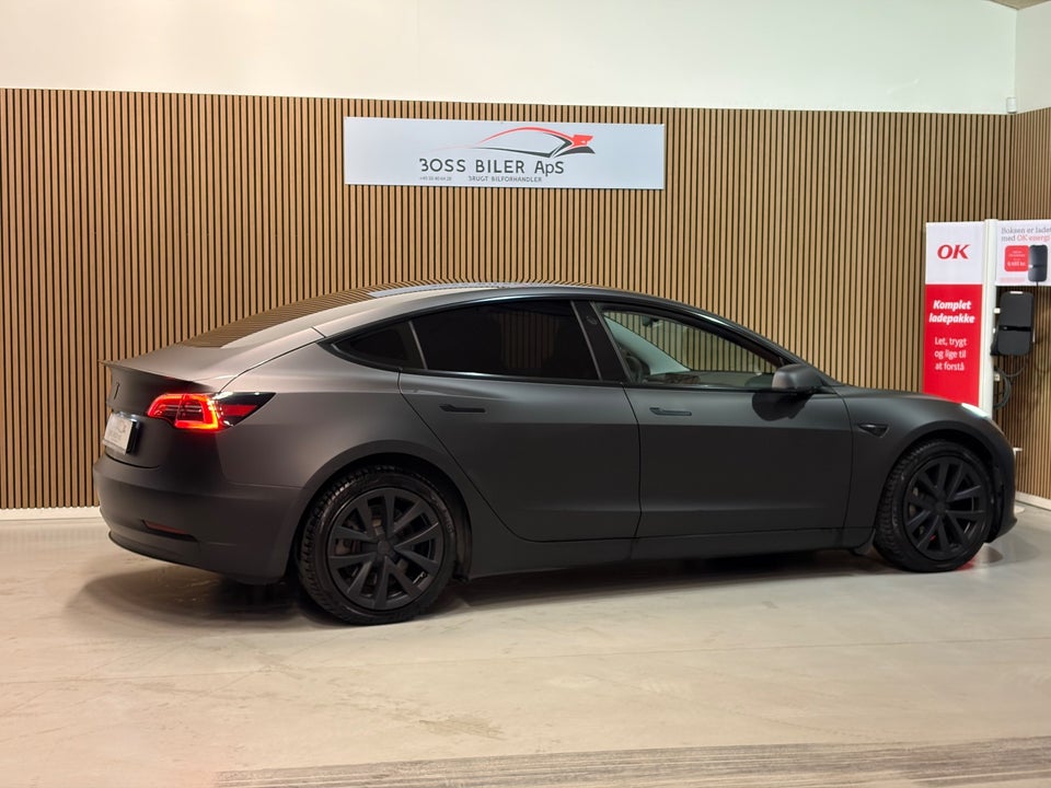 Tesla Model 3 Long Range AWD 4d