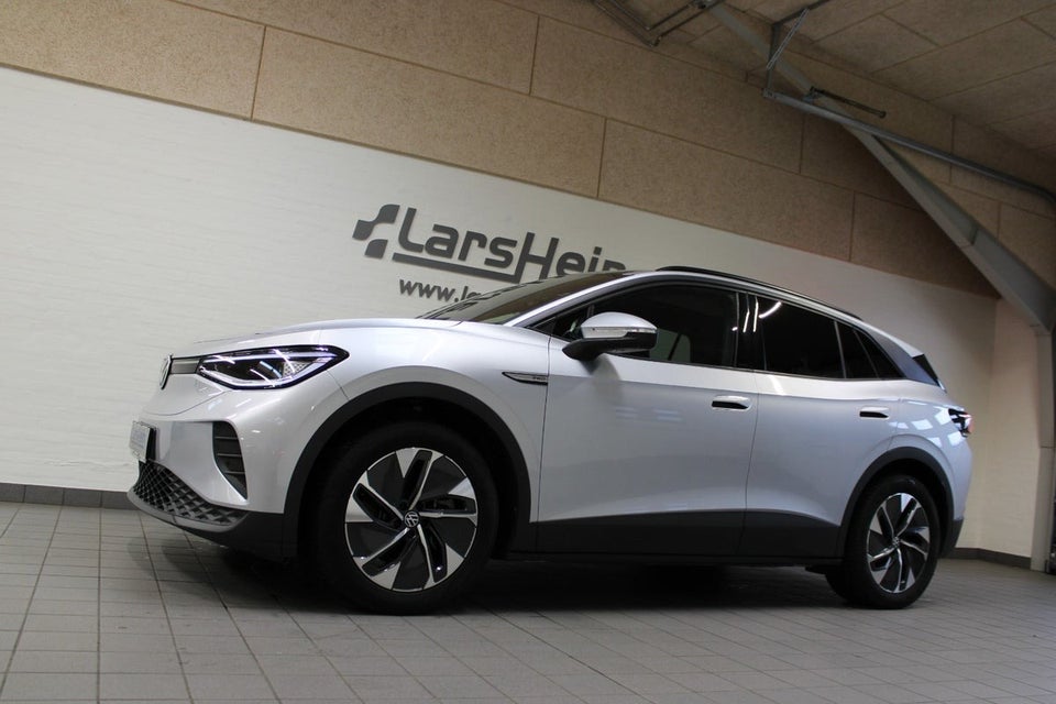 VW ID.4 77 Pro Performance Tech 5d