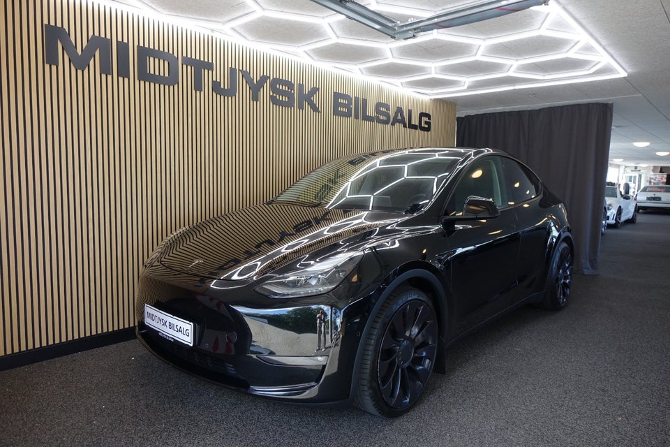 Tesla Model Y Performance AWD 5d