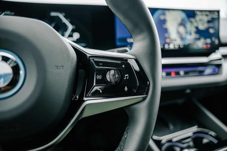 BMW i5 eDrive40 Sport Line 4d