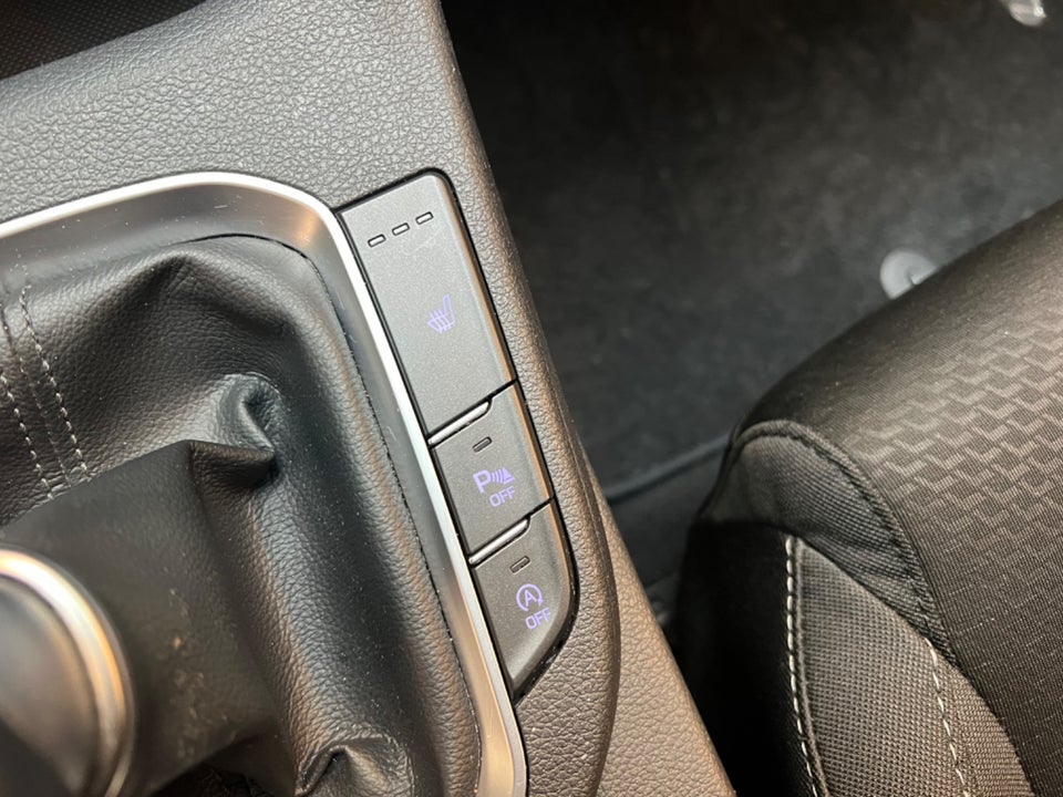 Hyundai i30 1,4 T-GDi Trend stc. 5d