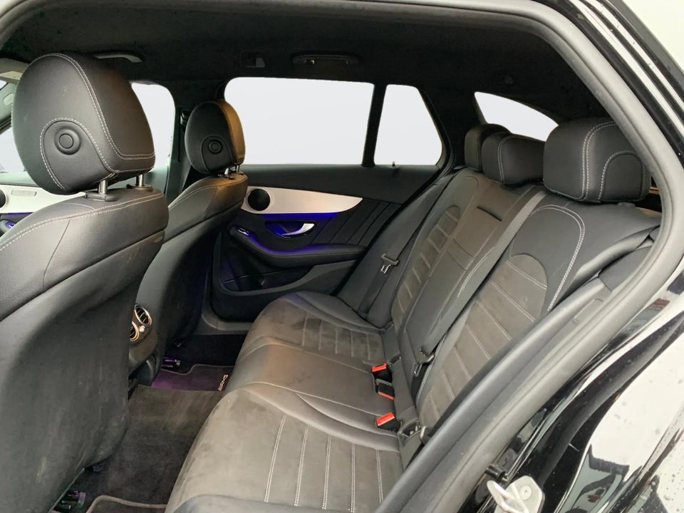 Mercedes C300 e 2,0 AMG Line stc. aut. 5d