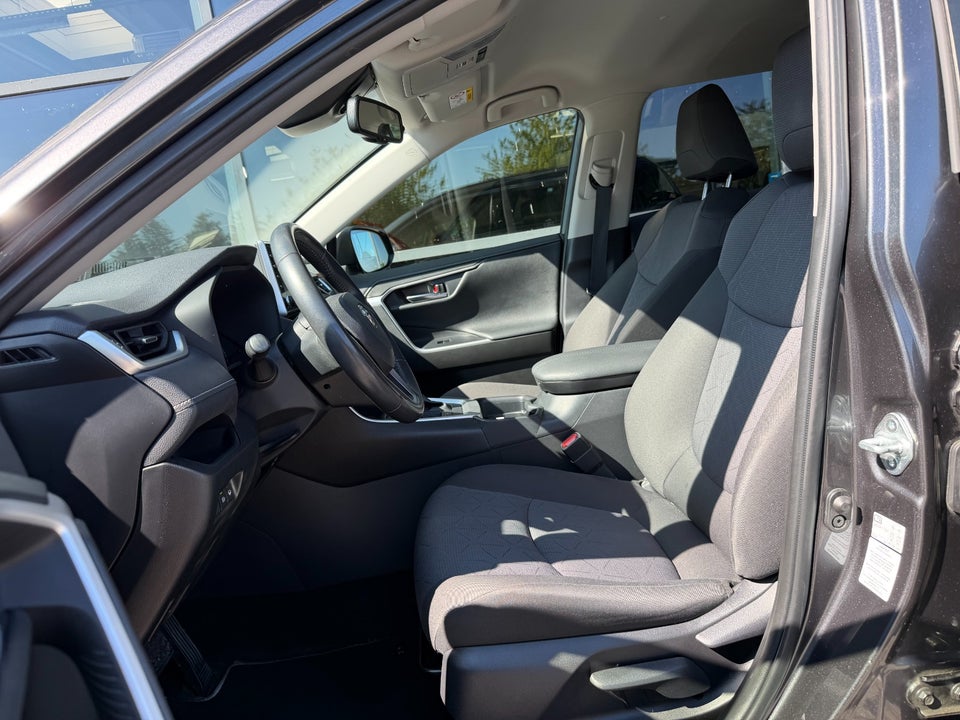 Toyota RAV4 2,5 Hybrid H3 MDS 5d