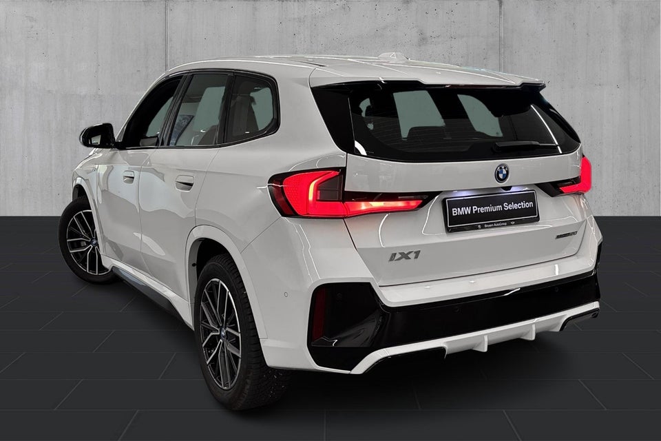 BMW iX1 eDrive20 M-Sport 5d