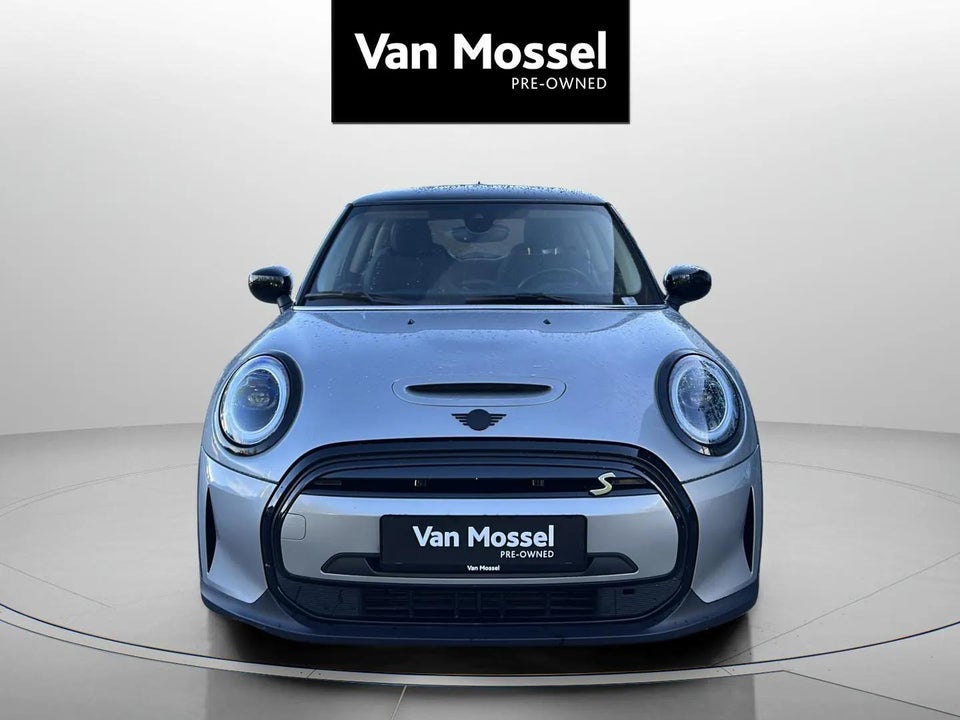 MINI Cooper SE Classic Trim 3d