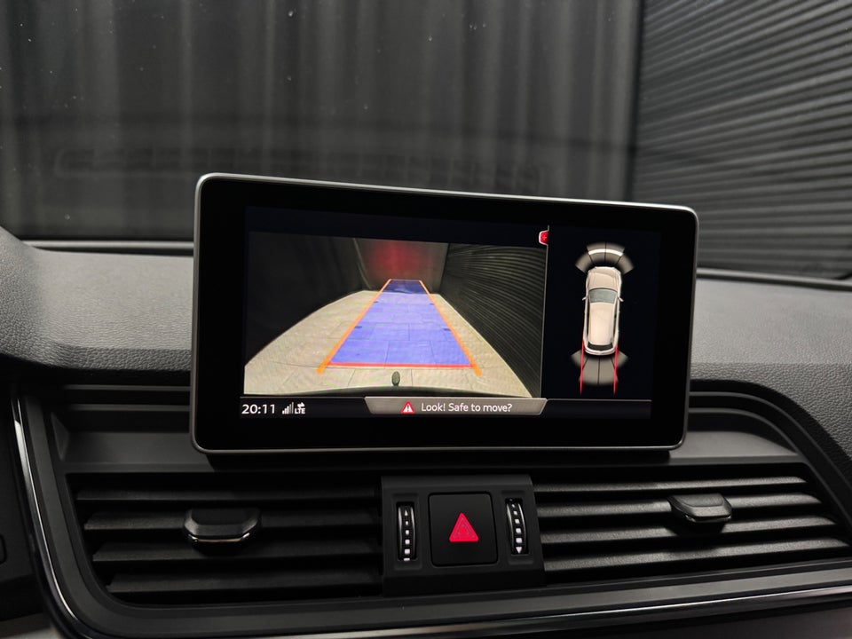 Audi Q5 2,0 TDi 190 S-line quattro S-tr. 5d