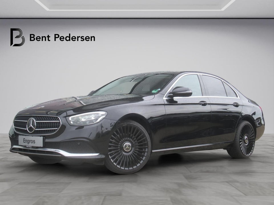 Mercedes E300 de 2,0 aut. 4d