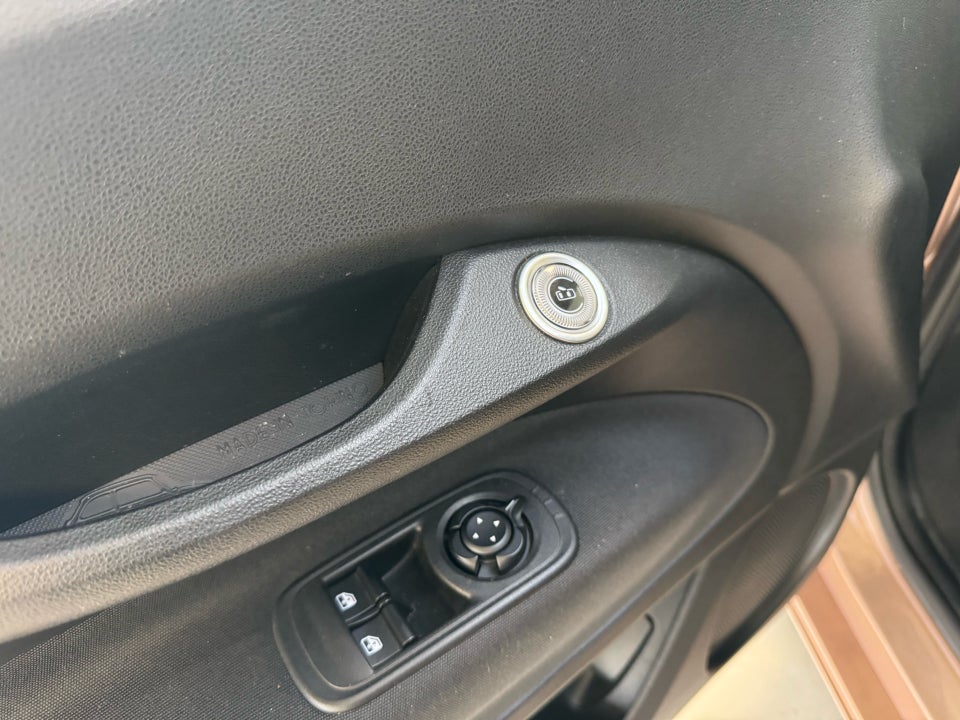 Fiat 500e 42 Icon 3+1 4d