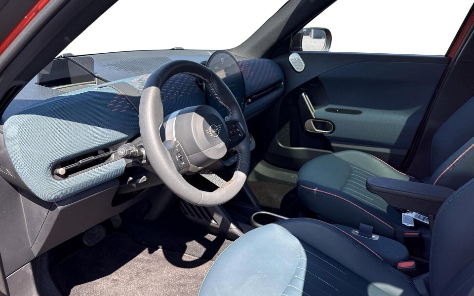 MINI Aceman E Favoured Trim L 5d