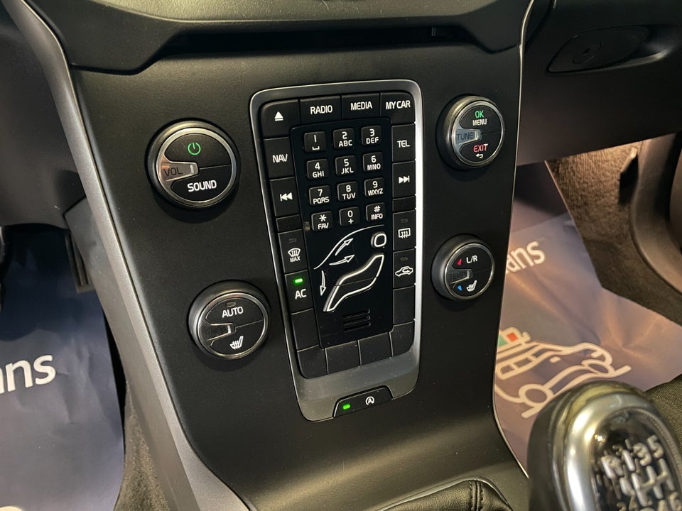 Volvo V40 1,6 D2 115 Kinetic 5d