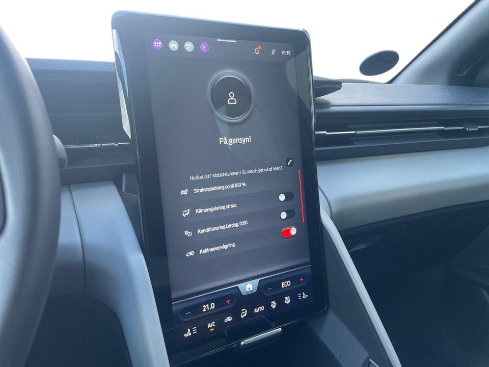 Ford Explorer 82 Premium Extended Range 5d