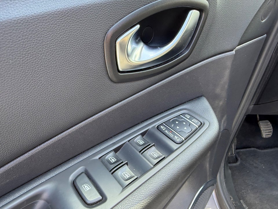 Renault Captur 1,5 dCi 90 Dynamique EDC 5d