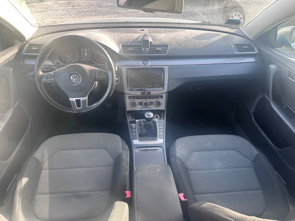 VW Passat 2,0 TDi 140 Comfortline Variant BMT 5d