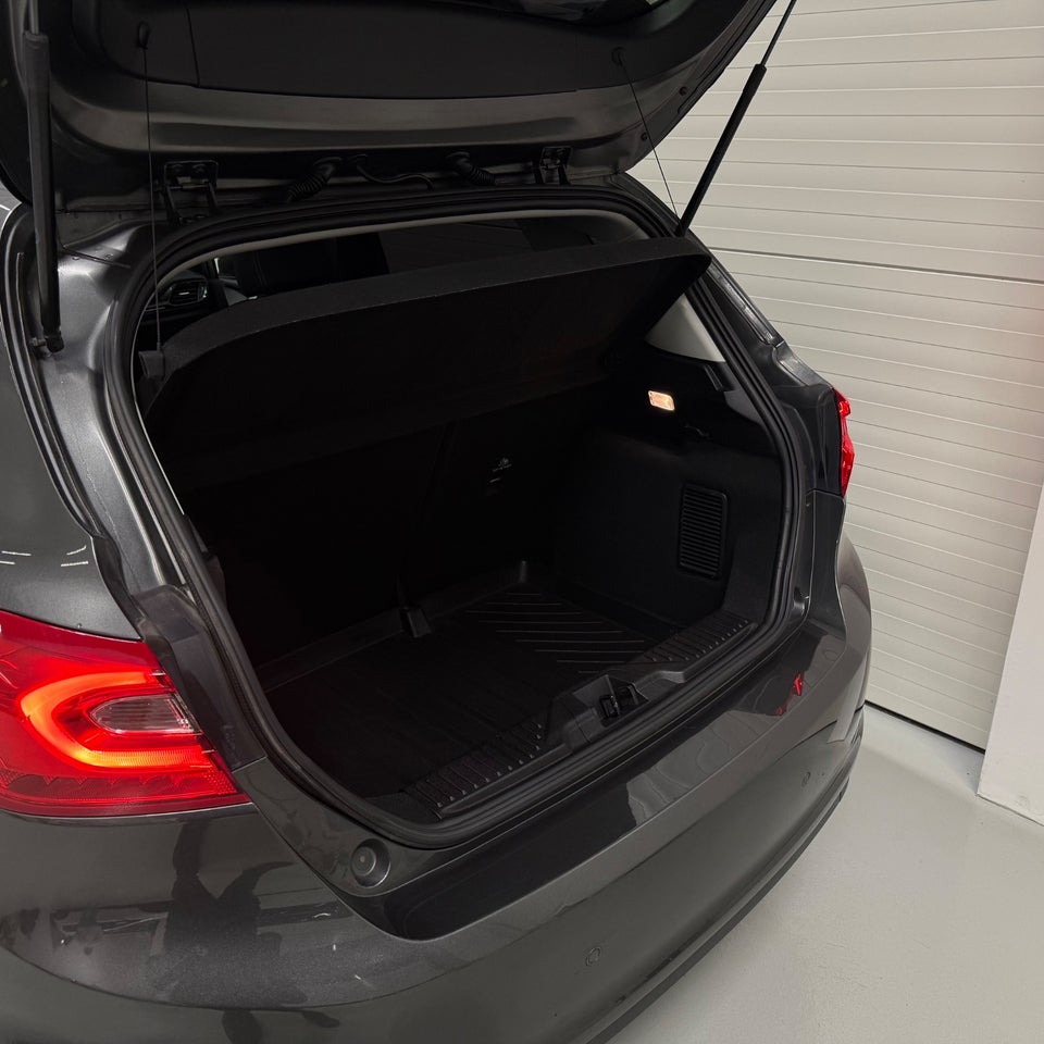 Ford Fiesta 1,5 TDCi 85 Titanium 5d