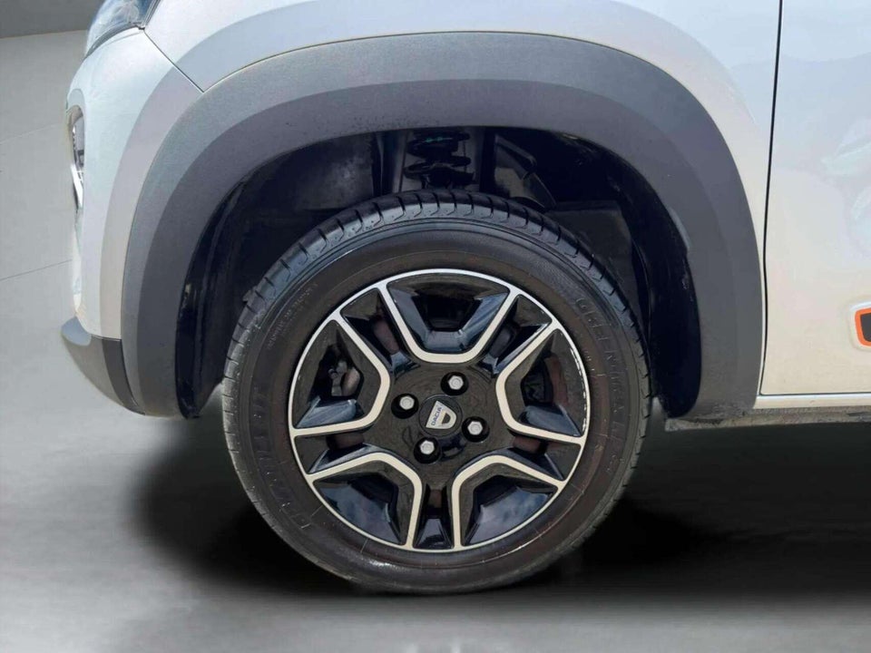 Dacia Spring Comfort+ 5d
