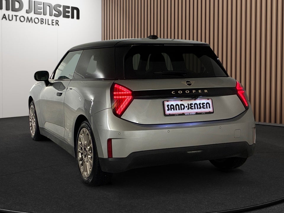 MINI Cooper E Favoured Trim M 3d