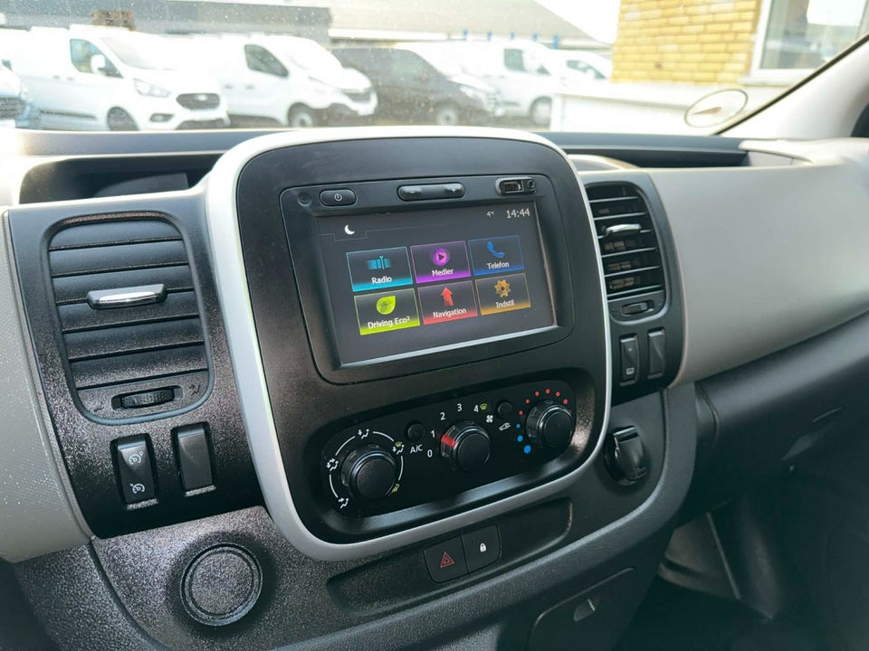 Renault Trafic T29 1,6 dCi 120 L2H1