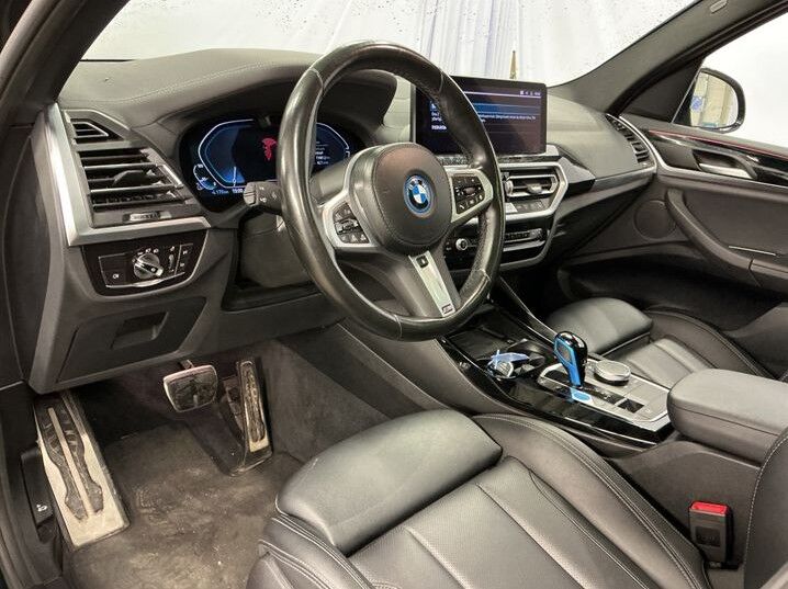 BMW iX3 Charged M-Sport 5d
