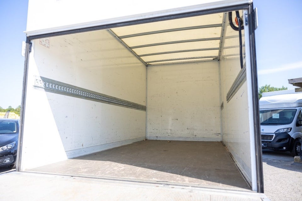 Peugeot Boxer 335 2,2 BlueHDi 140 L3 Plus Alukasse 2d