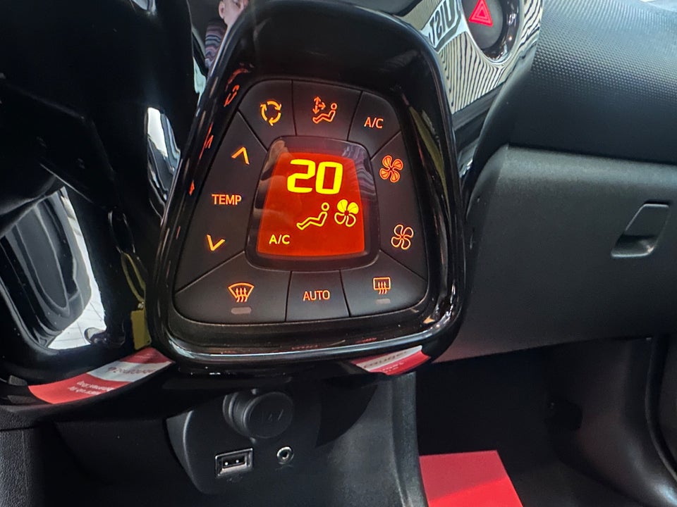 Citroën C1 1,0 VTi Feel 5d