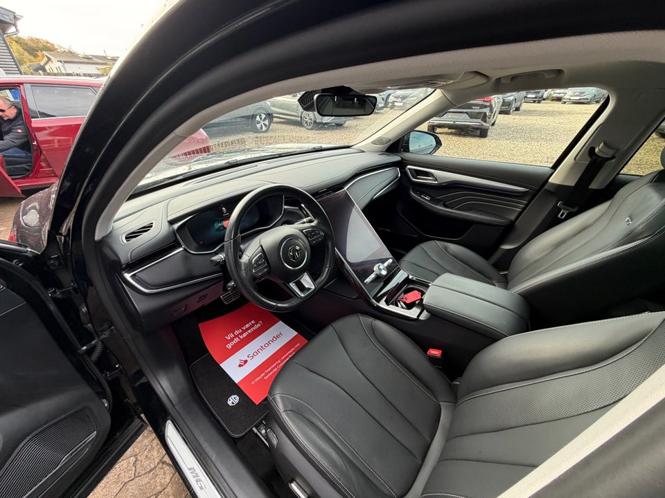 MG Marvel R Performance 5d