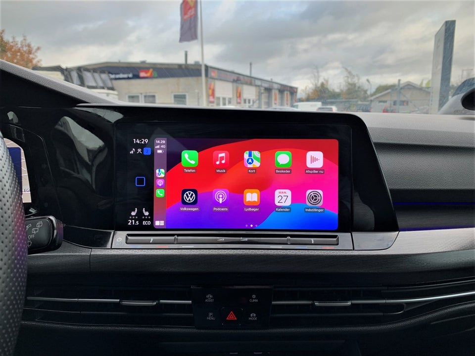 VW Golf VIII 1,4 GTE DSG 5d