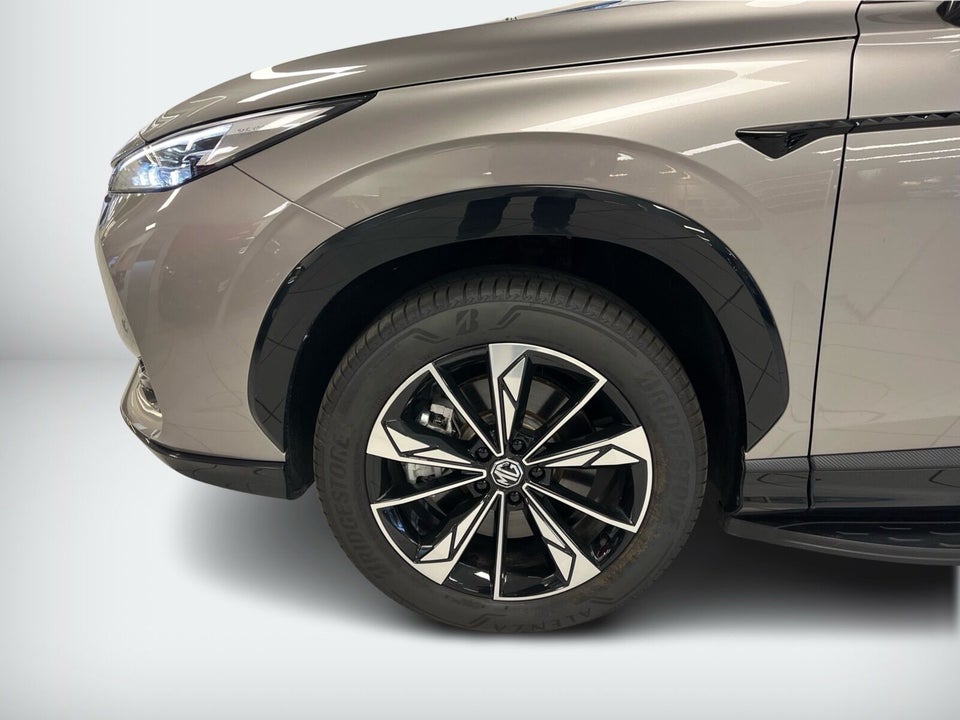 MG HS 1,5 PHEV Luxury 5d