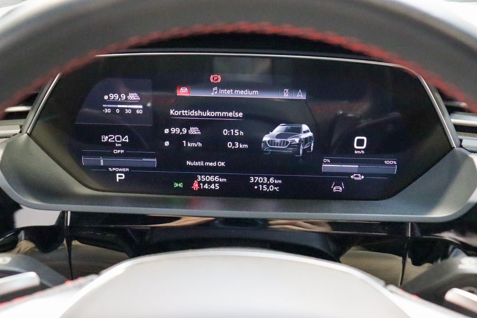 Audi Q8 e-tron 55 S-line quattro 5d