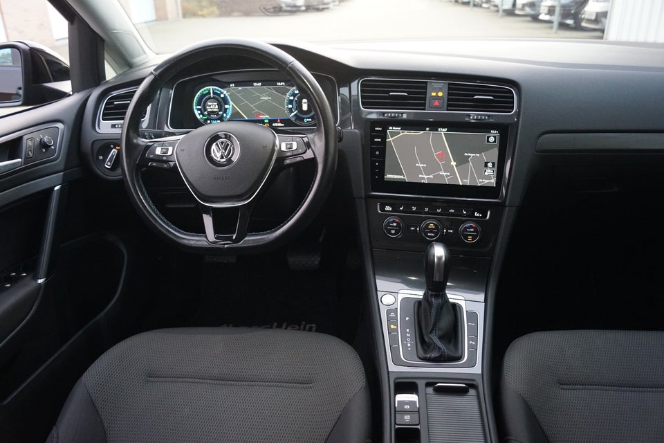 VW e-Golf VII 5d