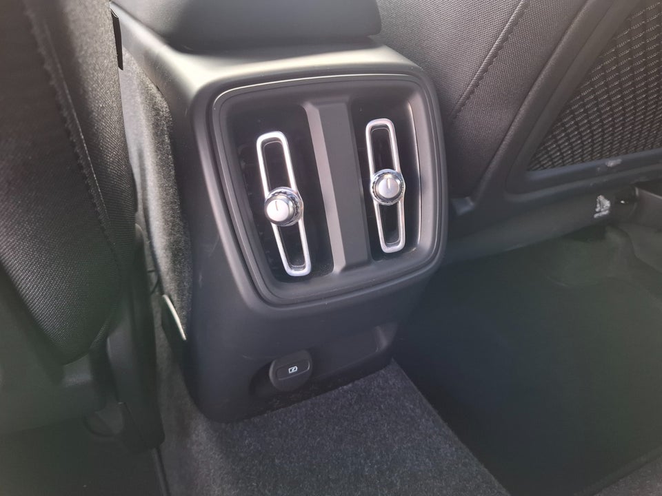 Volvo C40 P6 ReCharge Core 5d