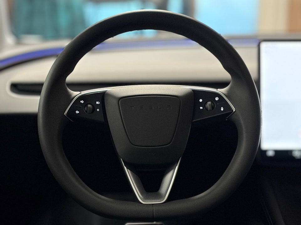 Tesla Model 3 RWD 4d