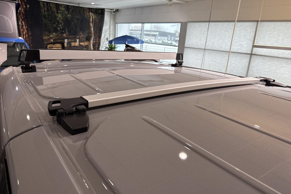 VW e-Transporter 64 Comfort Kassevogn SWB