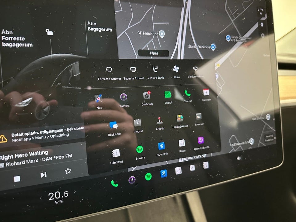 Tesla Model 3 Standard Range+ RWD 4d